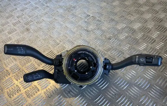 Seat Exeo (3R) Wiper turn signal indicator stalk/switch 8E0953549Q 4E0953541A 4E0953521B