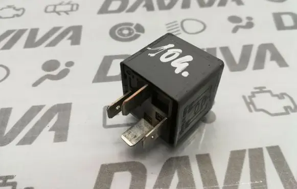 Audi A6 S6 C5 4B Other relay 8D0951253A