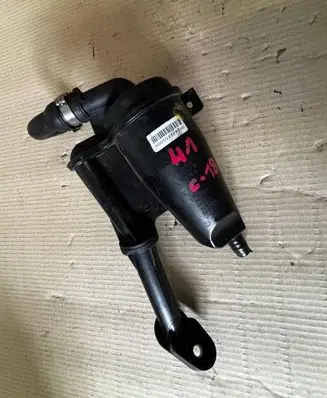 Alfa Romeo Giulietta Oil breather separator 55217821 70349928 96925