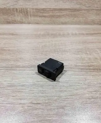 BMW 5 E39 Headlight level height control switch 8360460 21323000 61318360460