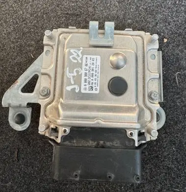 Mercedes-Benz C W205 Adblue control unit A0009006706 1039S7444 A0009012003