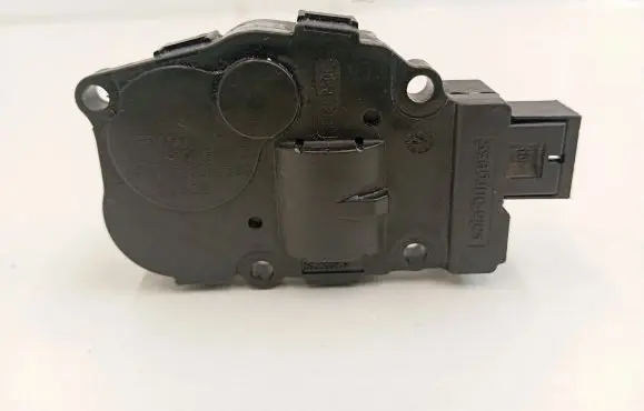 Jaguar F-Pace Air flap motor/actuator EFB497B