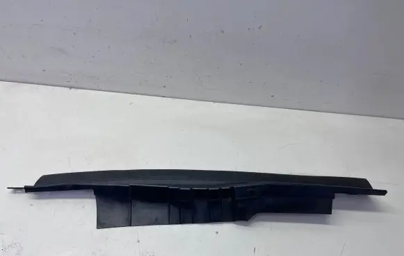Ford Mondeo MK V Fender end trim DS73A02078AC
