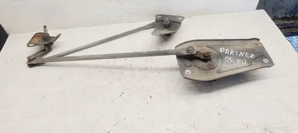 Peugeot Partner Front wiper linkage and motor 53565602 170147