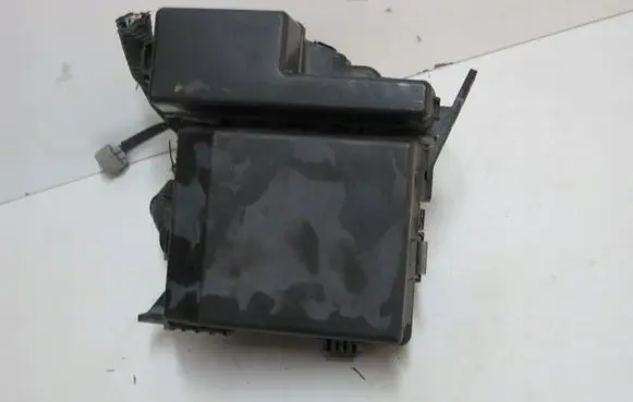 Mitsubishi Grandis Fuse box set 504040125