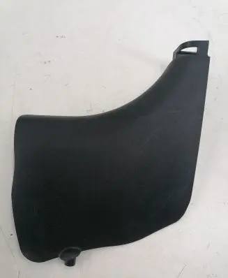 Hyundai i20 (PB PBT) Foot area side trim 858241J000