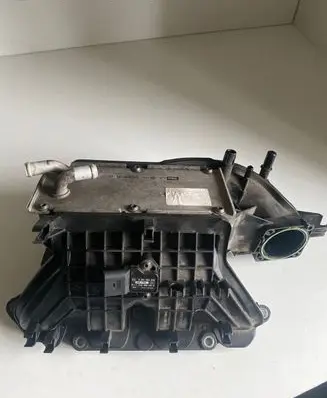 Skoda Octavia Mk2 (1Z) Intake manifold 03C129711AD 03C145749B 20052009
