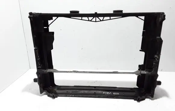 BMW 5 F10 F11 Radiator mount bracket 8509171