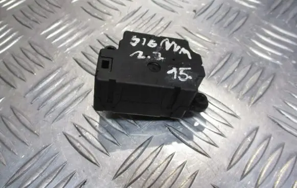 Opel Signum Central body control module