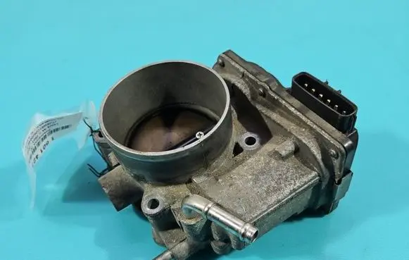 Lexus RX 330 - 350 - 400H Throttle body valve 2203020060 IMPRK1601427
