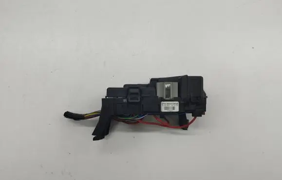 Volvo V60 Fuse module 13800159
