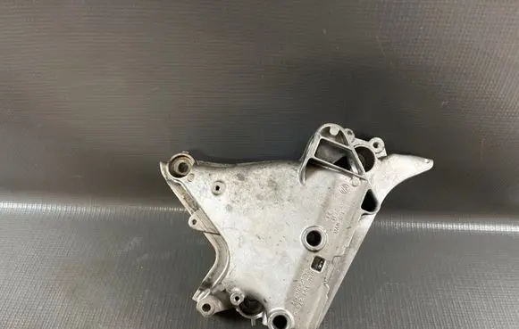 Volkswagen T-Roc Engine mounting bracket 05E199275D