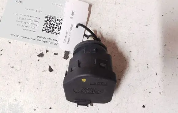 Volkswagen PASSAT B5 Headlight level adjustment motor 1J0941295C 00787800
