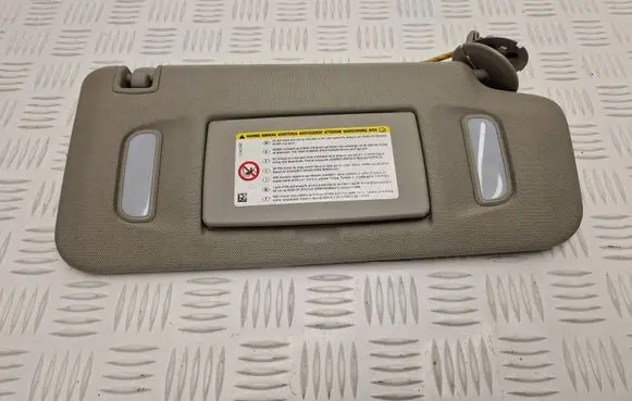 Opel Zafira C Sun visor