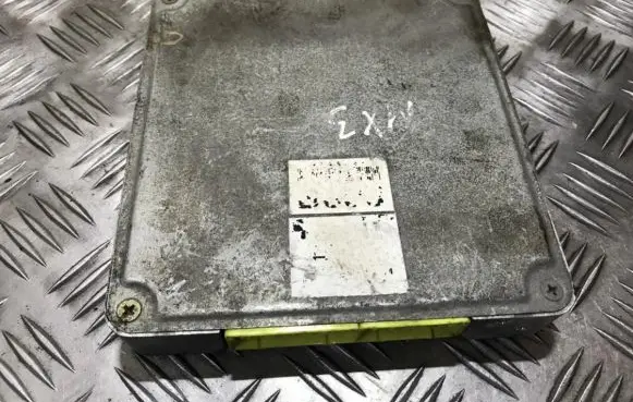 Mazda MX-3 Engine control unit/module
