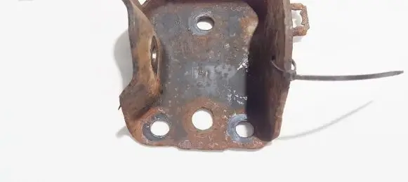 Volkswagen Vento Bracket in trunk/boot 