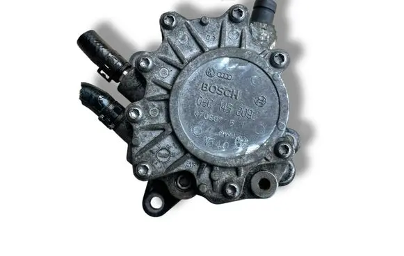 Audi A3 S3 A3 Sportback 8P Fuel injection high pressure pump 03G145209C