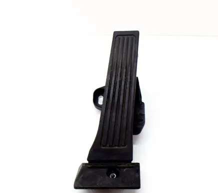 KIA Sportage Accelerator throttle pedal