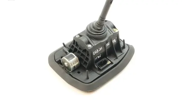 Gear shifter/selector