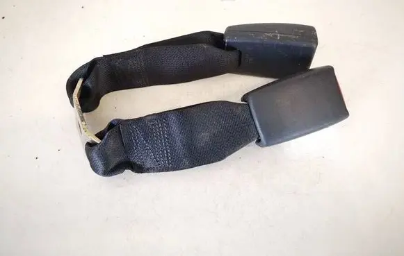Toyota Corolla E120 E130 Middle seatbelt buckle (rear) 