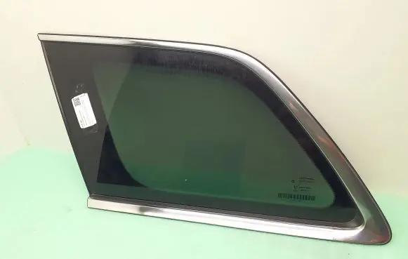 Jeep Grand Cherokee Rear side window 68211111AA P68211111AA AS3