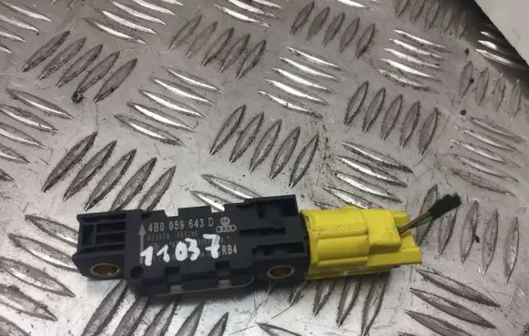 Audi A3 S3 8P Airbag deployment crash/impact sensor 4B0959643D 11037