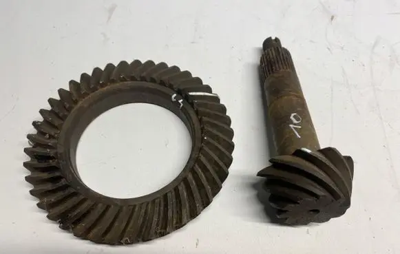 Fiat 125p Front differential 