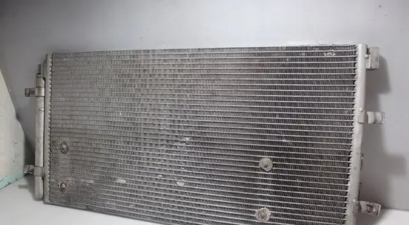 A/C cooling radiator (condenser)