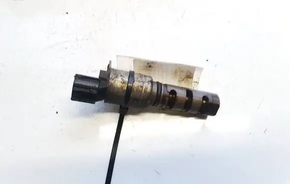 Toyota Auris 150 Camshaft vanos timing valve 3370105010