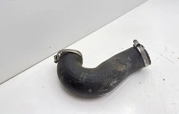 Volkswagen Touareg II Intercooler hose/pipe 7P0145972D
