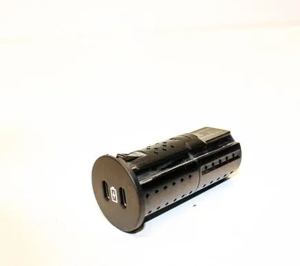Ford Kuga III USB socket connector PU5T19J211FA