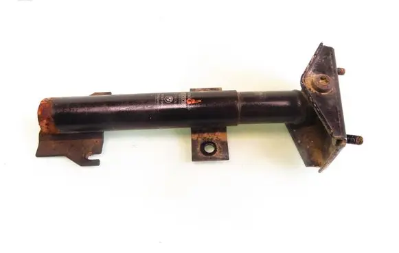 BMW 5 E34 Front bumper shock/impact absorber 8126601