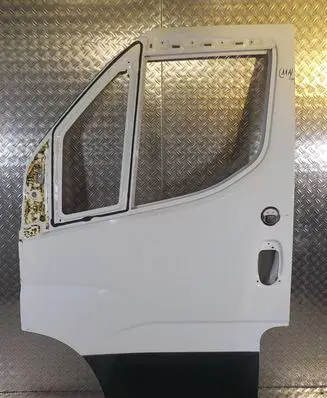 Iveco Daily 6th gen Front door