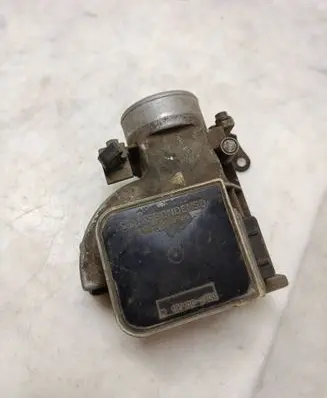 Mazda 626 Mass air flow meter 1971002700