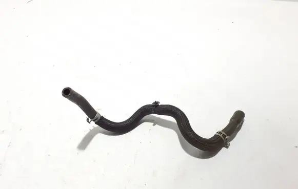 Coolant pipe/hose