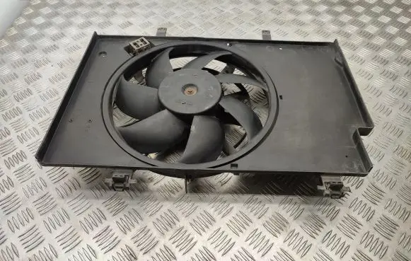 Ford Fiesta Electric radiator cooling fan 8V518C607CK AV1119710GB