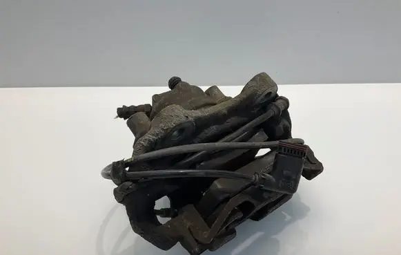 Mercedes-Benz E W211 Rear brake caliper