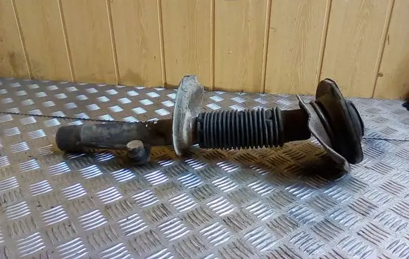 Front shock absorber/damper