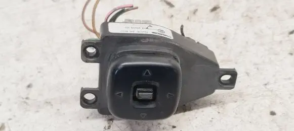 Mazda Premacy Wing mirror switch BJOE66600 03200320