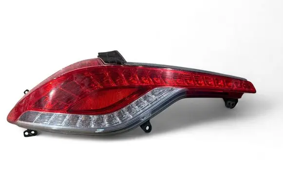 Fisker Karma Rear bumper light C131177001100