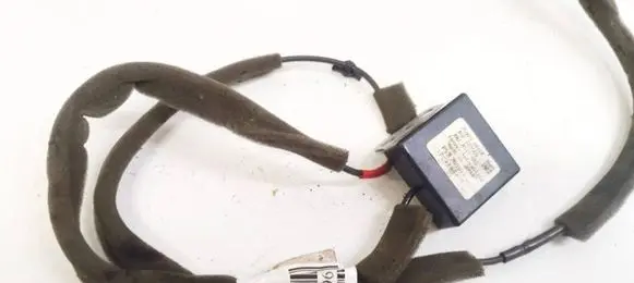 Antenna control unit