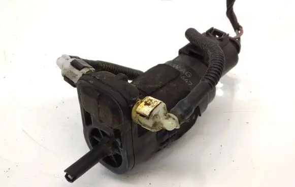 Windscreen/windshield washer pump