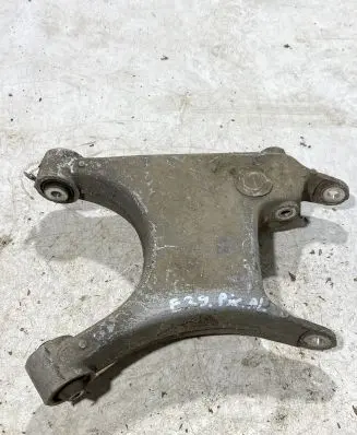 BMW 5 E39 Rear upper control arm/wishbone