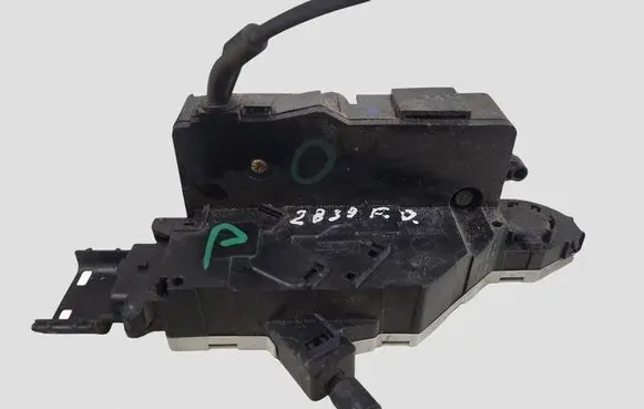 Citroen C4 I Picasso Front door lock