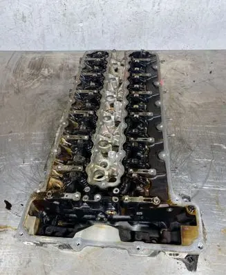 BMW 3 E90 E91 Engine head 7560164 N53B30A