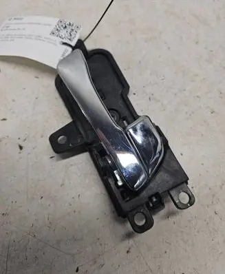 Hyundai Sonata Rear door interior handle 826203S000
