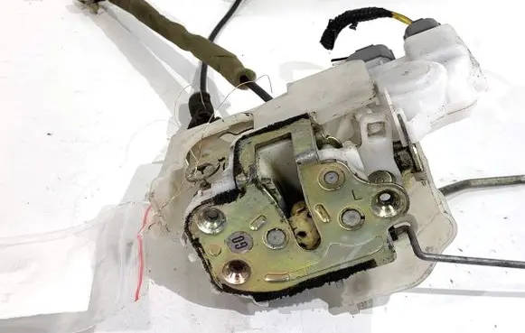 Honda Accord Front door lock 