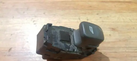 Volvo S40, V40 Electric window control switch 19206
