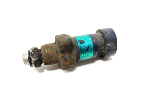 Air conditioning (A/C) pressure sensor