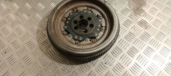 Volkswagen PASSAT B7 Dual mass flywheel 415074409